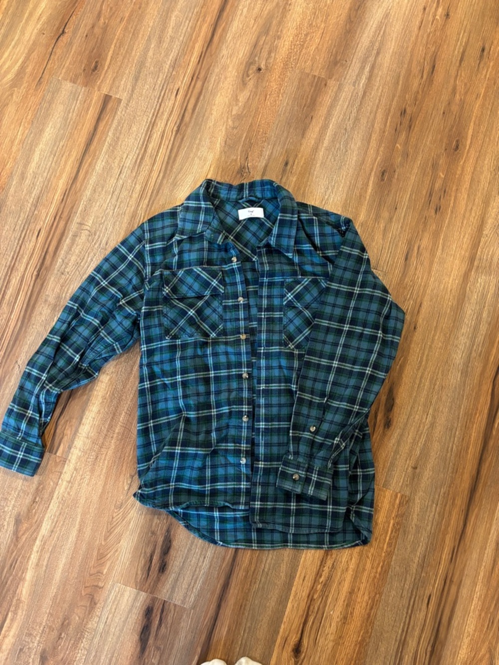 TNA Flannel perfect condition